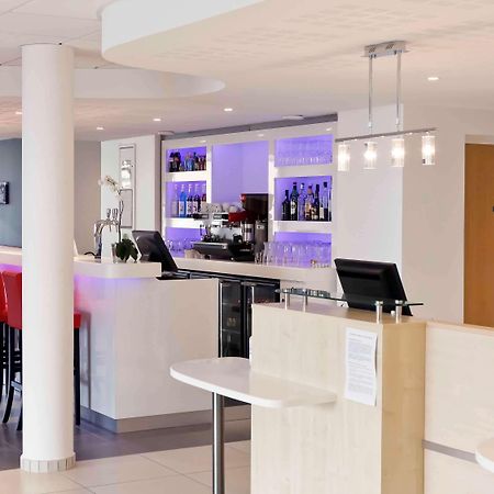Ibis Lyon Est Chaponnay Hotel Eksteriør billede