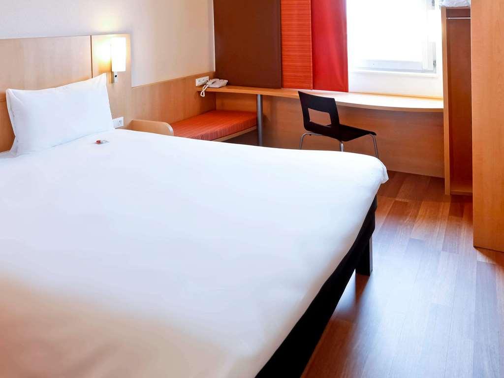 Ibis Lyon Est Chaponnay Hotel Værelse billede
